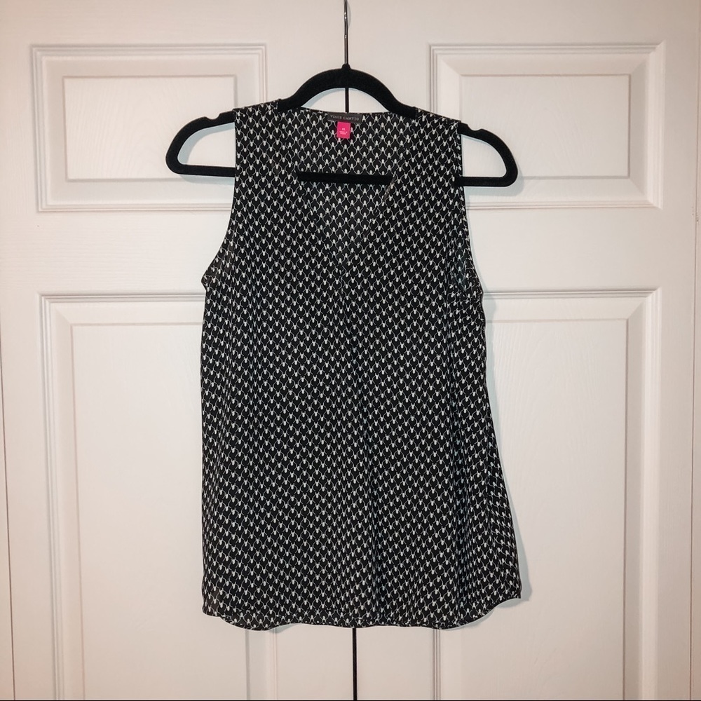 Vince Camuto | Flowy Sleeveless Blouse